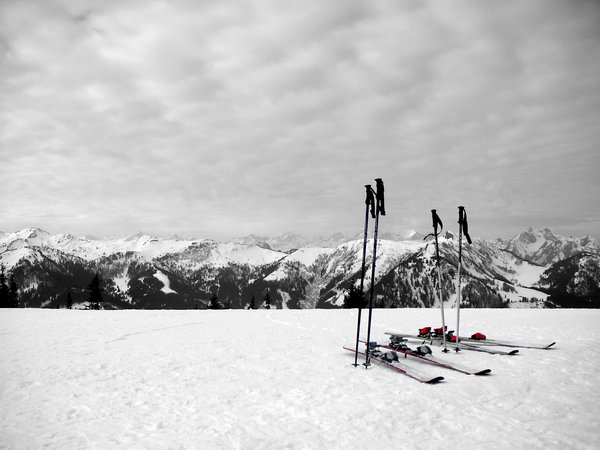 The_gosts_are_skiing_by_Thoughtworks